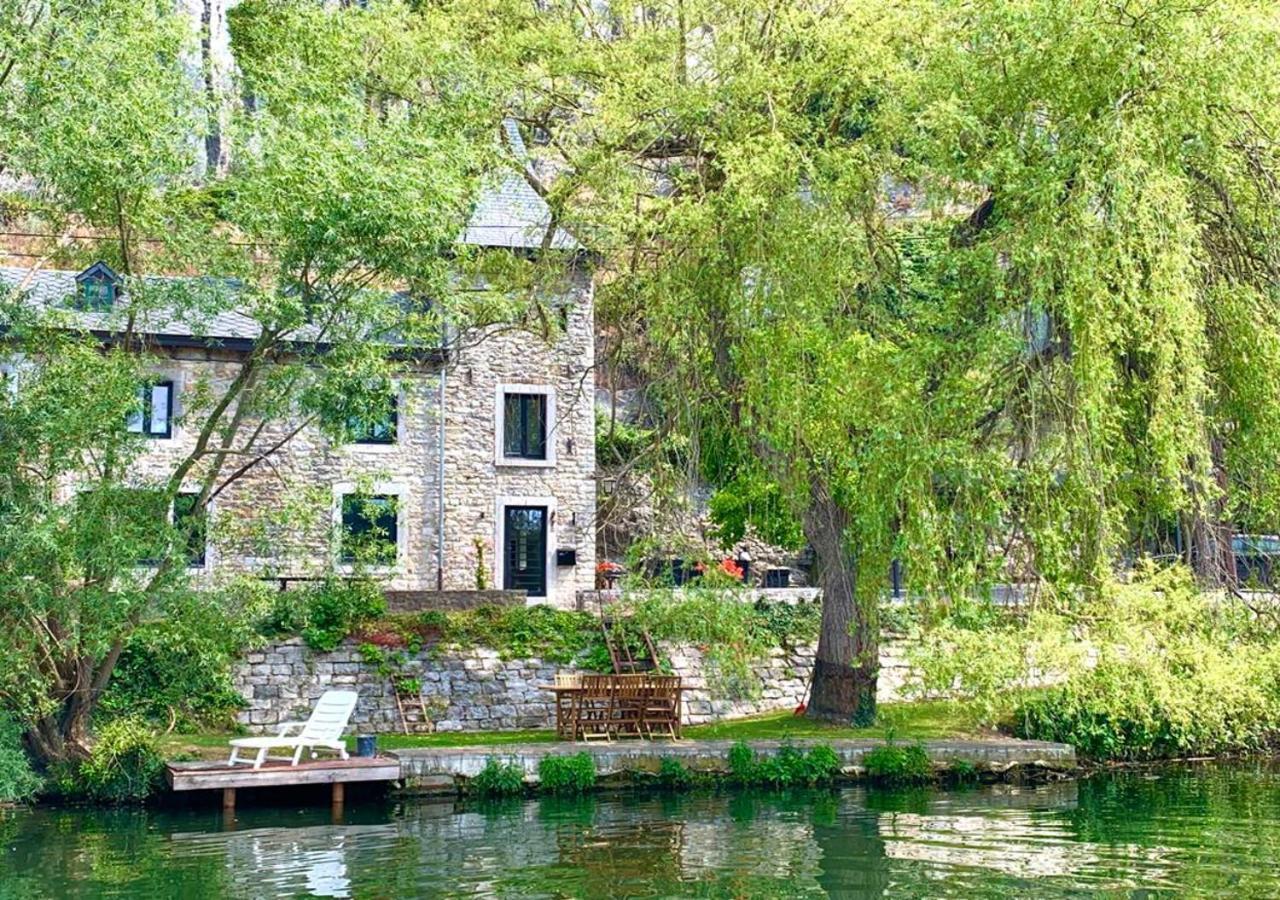 Pieds Dans L'Eau Private Wellness Bordure De Meuse Villa Lustin Exterior photo